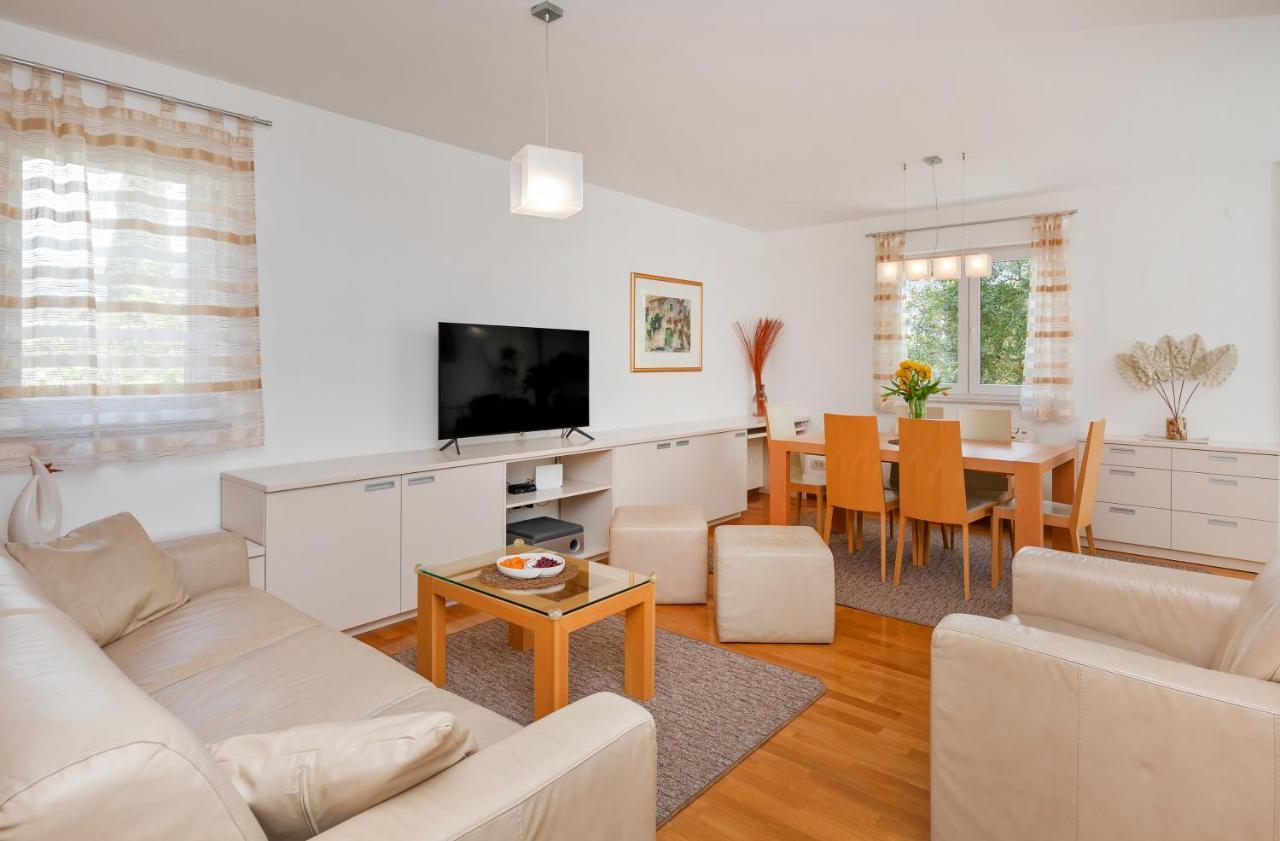 Comfortable Apartment Laura Lapad With Garage Dubrovnik Luaran gambar
