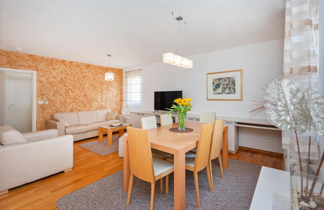Comfortable Apartment Laura Lapad With Garage Dubrovnik Luaran gambar