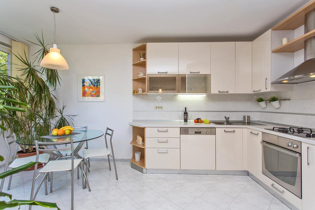 Comfortable Apartment Laura Lapad With Garage Dubrovnik Luaran gambar